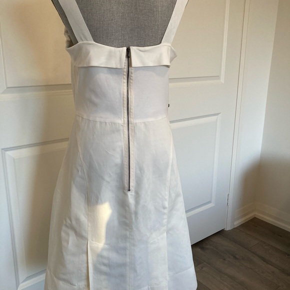 Authentic MaxMara ivory linen/cotton dress, size 8-10 - Picture 7 of 14